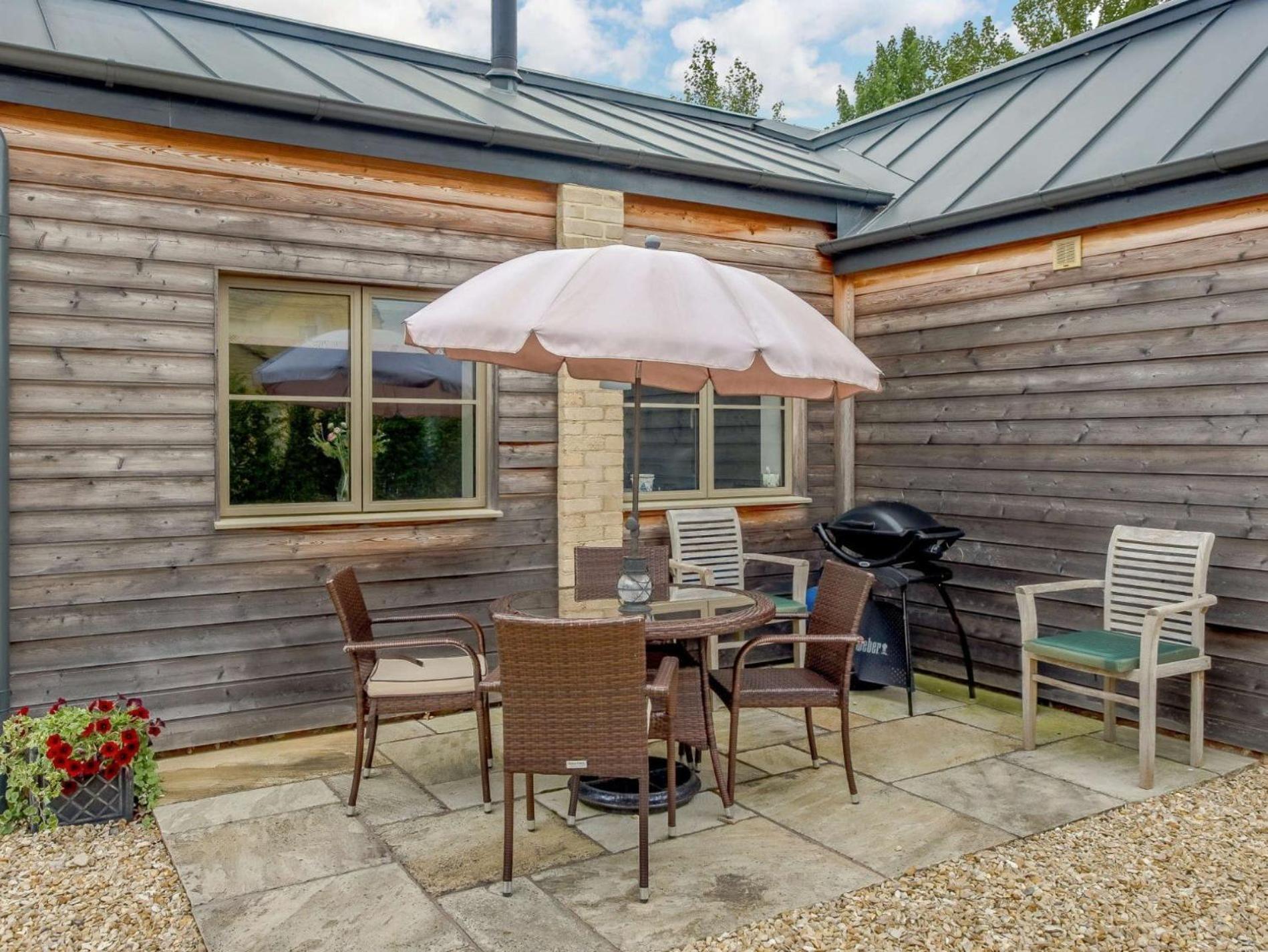 2 Bed In Winchcombe 57828 Villa Exterior foto