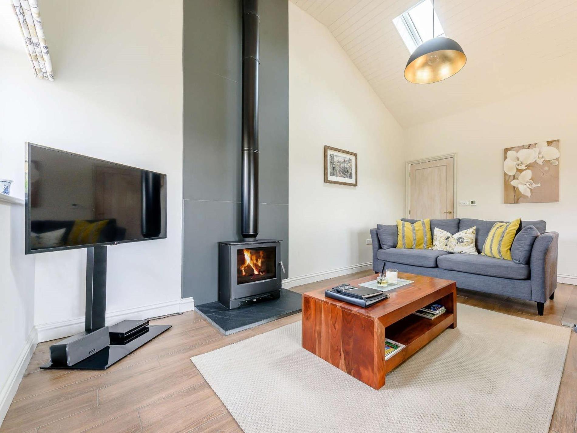 2 Bed In Winchcombe 57828 Villa Exterior foto