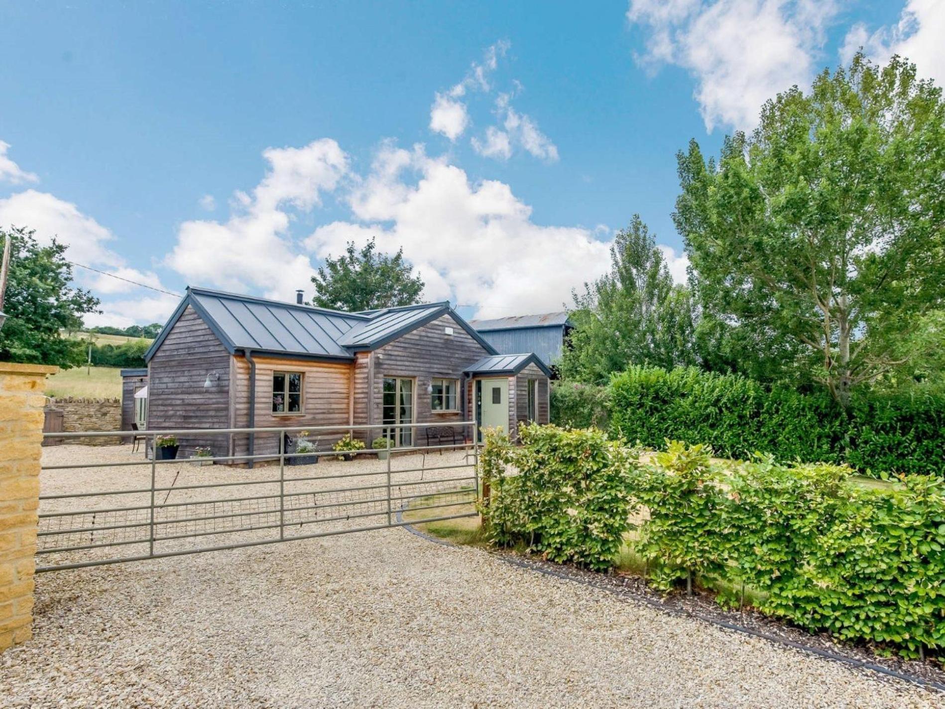 2 Bed In Winchcombe 57828 Villa Exterior foto